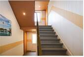Treppenhaus Erdgeschoß Eingang - 