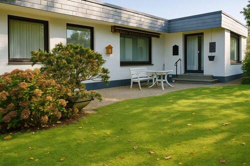 Gartenansicht - 7 Zimmer Bungalow zum Kaufen in Köln