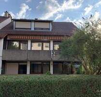 Tolles Dreifamilienhaus in Wangen mit doppelter Garage und attraktivem Vermietungspotential - Stuttgart