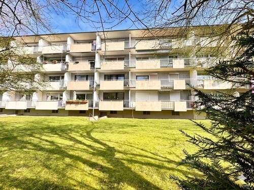 Ihr Haus von Westen her (Vegetationsdarstellung digital optimiert) - 