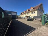 Zufahrt - 