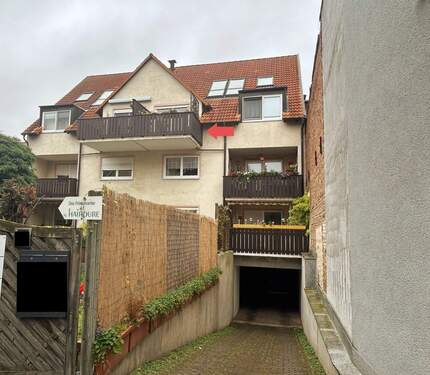 Rückansicht und Balkon - 3 Zimmer Etagenwohnung zum Kaufen in Erfurt