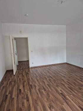 1. Zimmer - 2 Zimmer Etagenwohnung zur Miete in Neuruppin