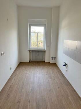 Küche 1.jpeg - Etagenwohnung mit 70,00 m&sup2; in Bad Kissingen zur Miete