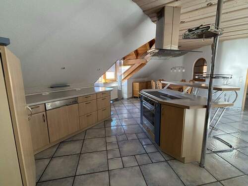 Wohnstudio mit Küche, Essecke - 