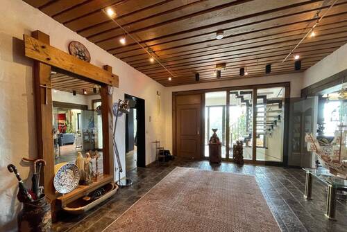 Diele - 7 Zimmer Etagenwohnung in Arnsberg