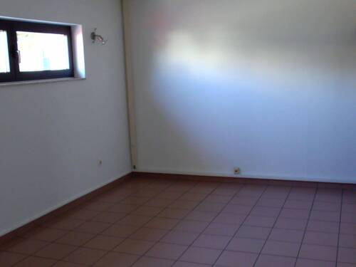 Büroraum 3 (2).JPG - 