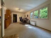 Einliegerwohnung (z. Zt. Home-Office) - 