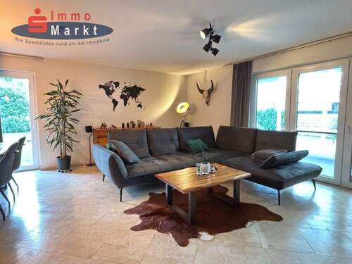 Wohn- und Esszimmer - 