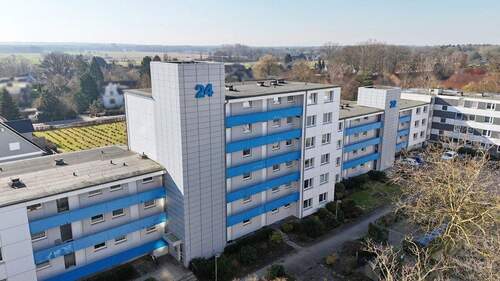 Frontansicht - 3 Zimmer Etagenwohnung zum Kaufen in Pinneberg