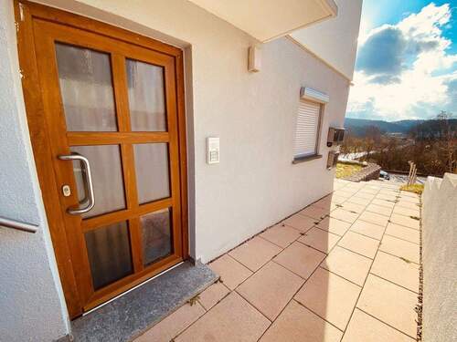 Bild 4 - Mehrfamilienhaus, Wohnhaus mit 180,00 m&sup2; in Aidlingen zum Kaufen