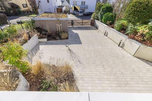 Hofeinfahrt - 3 Zimmer Etagenwohnung in Marbach am Neckar