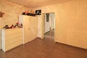 Flur (2) - 