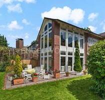 Klassischer Rotklinker in Wellingsbüttel mit großem Gartengrundstück - Hamburg