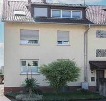 Charmante 3-Zimmer-Wohnung mit Balkon, eigenem Gartenanteil & Garage - Filderstadt Sielmingen