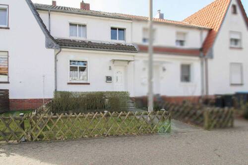Zugangsbereich - Richtig zuhause: Gepflegtes Reihenmittelhaus mit Garten in Citylage