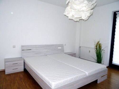 Schlafzimmer Ansicht 1 - 