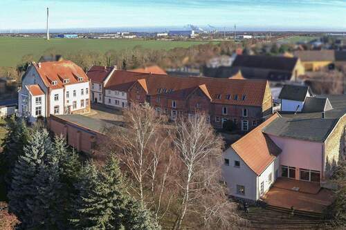 Blick in den Vier-Seitenhof 4 - Mehrfamilienhaus, Wohnhaus in Zörbig zum Kaufen