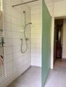 ..mit bodentiefer Dusche - 