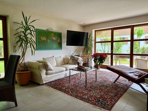 ..mit Zugang zur Terrasse - 3 Zimmer Etagenwohnung in Murnau am Staffelsee
