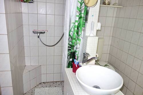 Ferienhaus 1: Duschbad - 