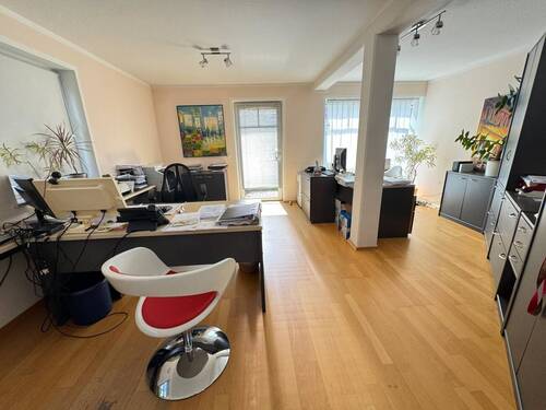 Büro Erdgeschoss - 