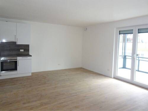 Wohnzimmer - 3 Zimmer Etagenwohnung in Mannheim