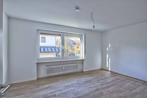 Schlafzimmer - Etagenwohnung mit 98,00 m² in Tutzing zur Miete