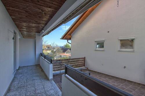 Balkon und Dachterrasse - 