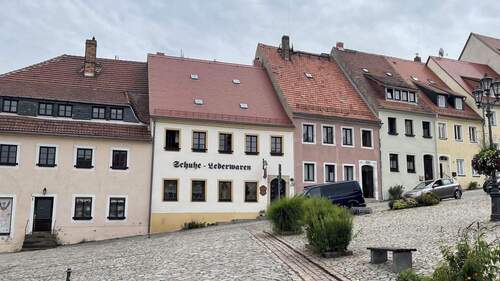 Ansicht - 8 Zimmer Mehrfamilienhaus, Wohnhaus zum Kaufen in Stolpen