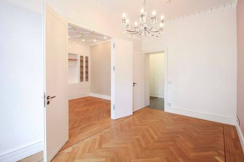 Zimmer 1 - Klassischer Altbau trifft modernen Komfort : Stilvoll Wohnen in Berlin-Schmargendorf