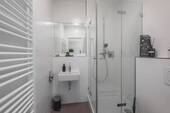 Separates Gästebad - 