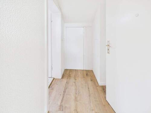 Flur - 1 Zimmer Etagenwohnung in Mannheim / Neckarstadt-Ost