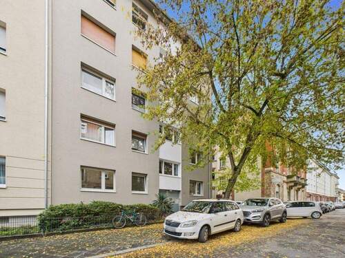 Hausansicht - Etagenwohnung mit 43,30 m² in Mannheim / Neckarstadt-Ost zur Miete