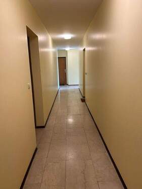 Gang zur Wohnung im 4. OG - 