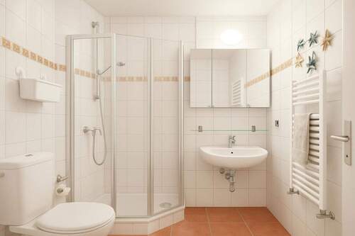 Badezimmer - 1 Zimmer Etagenwohnung in München