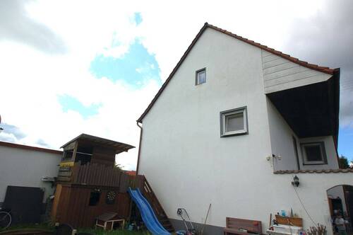 Seitenansicht - Mehrfamilienhaus, Wohnhaus mit 180,00 m² in Mehlingen zum Kaufen