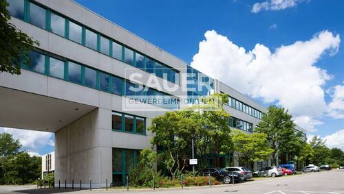 Ansicht Aufgang Büro - Halle zur Miete in Berlin