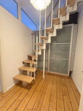 Treppe ins DG - 