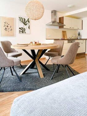 Gemütlicher Essbereich - 