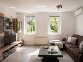 Wohnzimmer 1. OG - Mehrfamilienhaus, Wohnhaus mit 204,00 m&sup2; in Freiberg zum Kaufen