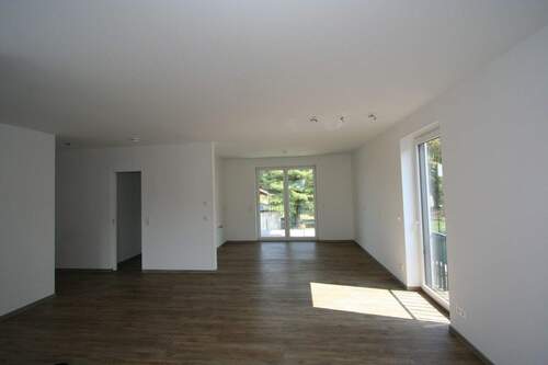 Wohnen - Blick zur Küche - 