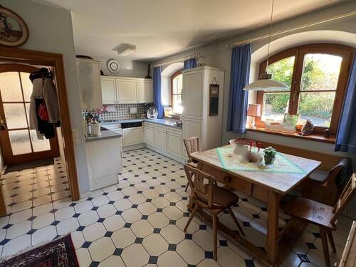 Küche - 1 Zimmer Einfamilienhaus zum Kaufen in Mainburg