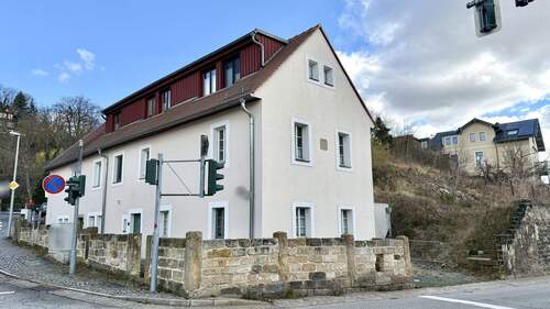 Hausansicht von der Straße - 8 Zimmer Mehrfamilienhaus, Wohnhaus in Dresden