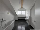 Badezimmer - Etagenwohnung mit 68,00 m&sup2; in Bruckmühl zur Miete