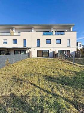 Garten - Exklusives Reihenmittelhaus mit Südgarten und unverbaubarem Blick ins Naturschutzgebiet