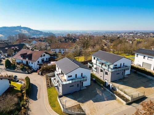 Vogelperspektive - Etagenwohnung mit 77,90 m&sup2; in Bogen zum Kaufen