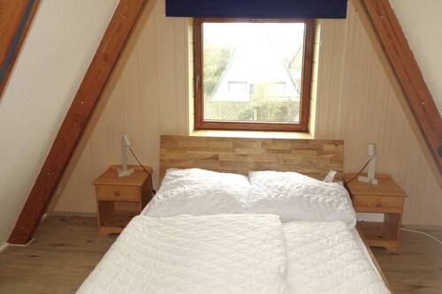 Schlafzimmer 1 - 