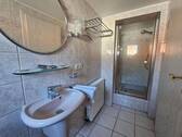 Badezimmer Erdgeschoss - 