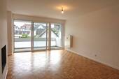 Wohnbereich - 3 Zimmer Etagenwohnung in Leverkusen
